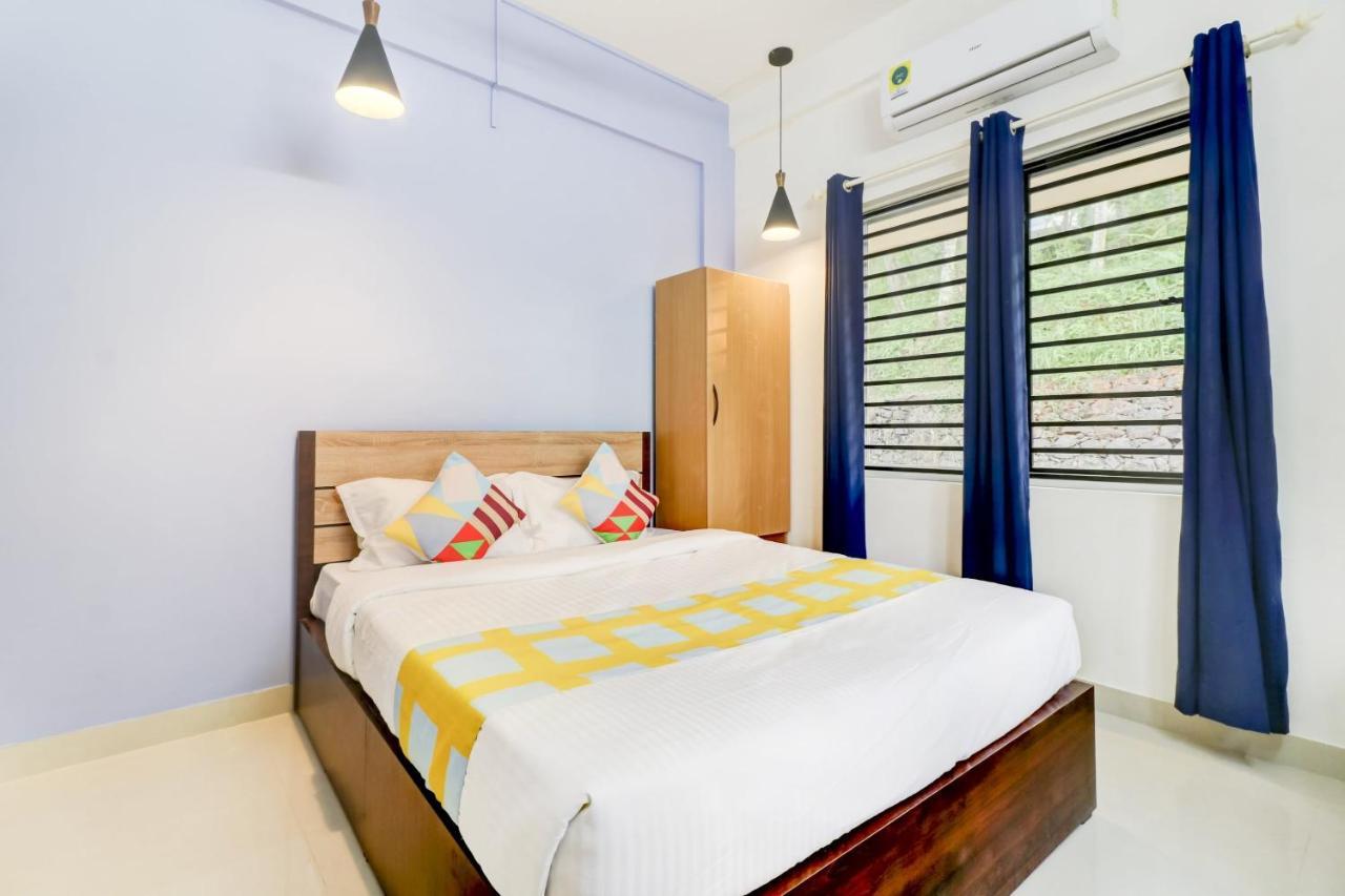 Oyo Home 78041 Luxurious Stay Sastha Homes Calicut Eksteriør billede