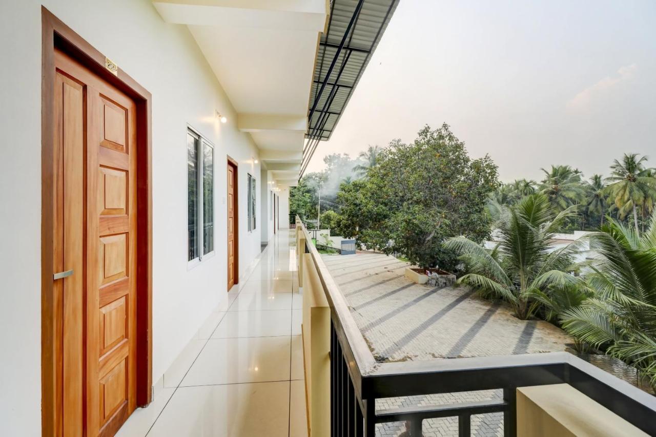 Oyo Home 78041 Luxurious Stay Sastha Homes Calicut Eksteriør billede