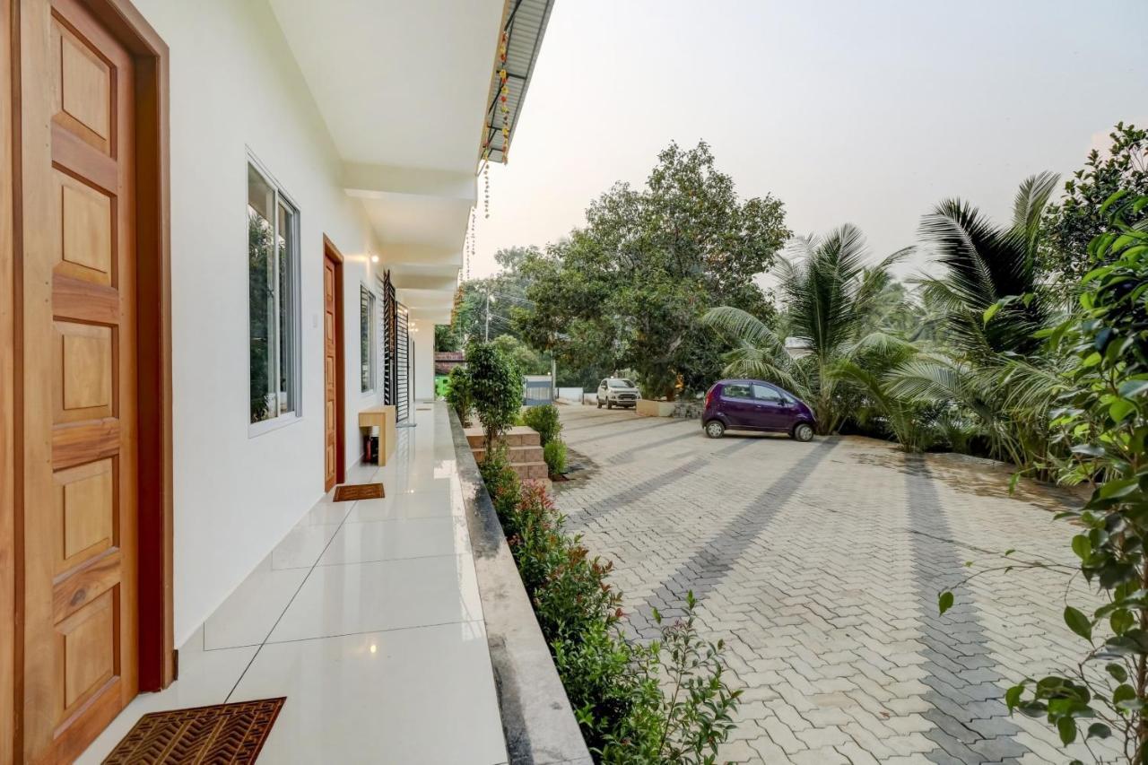 Oyo Home 78041 Luxurious Stay Sastha Homes Calicut Eksteriør billede